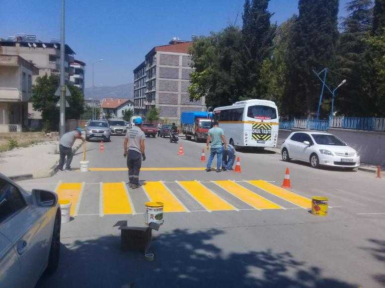 Alaşehir Caddelerinde Trafik Güvenliği Ön Planda