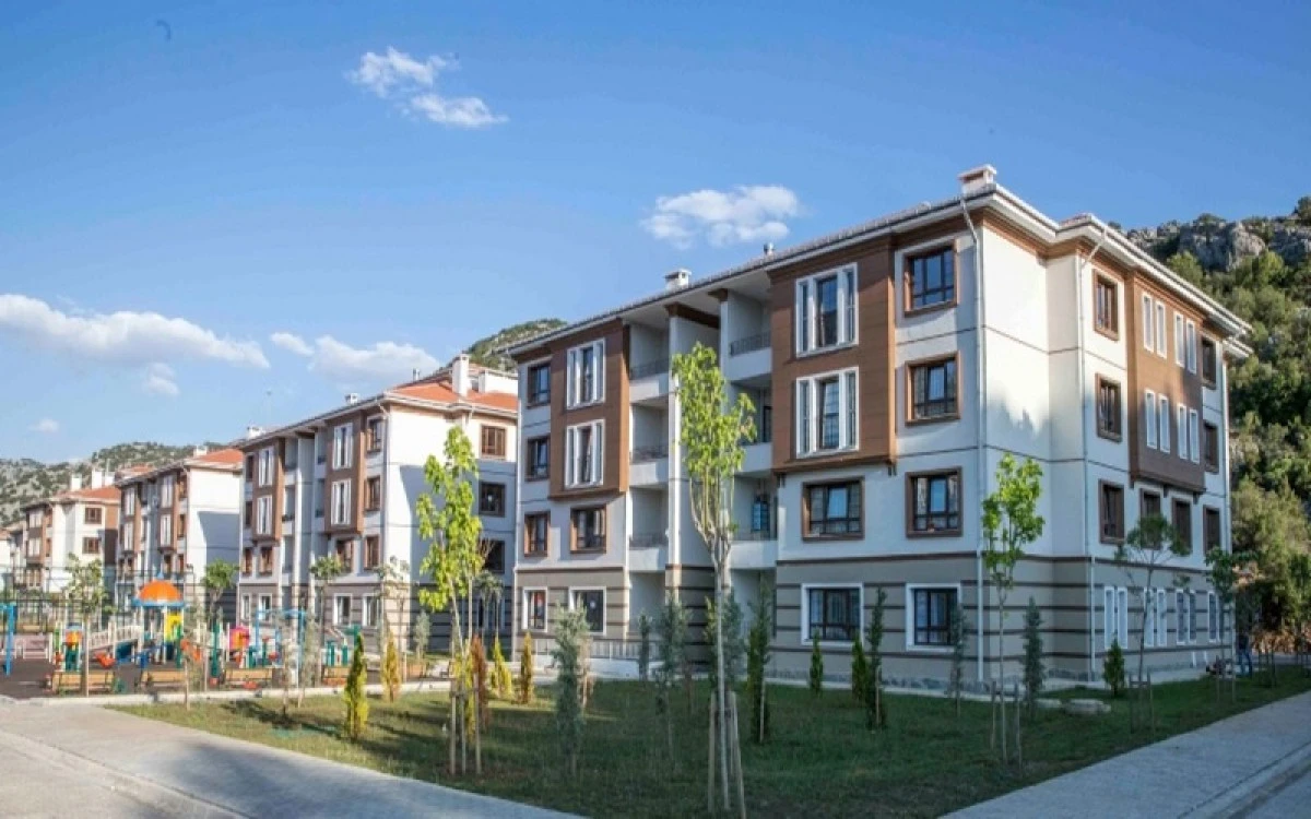 Alaşehir’de 200 Konutluk TOKİ Projesi Başladı: Ev Sahibi Olma Fırsatı Kapıda