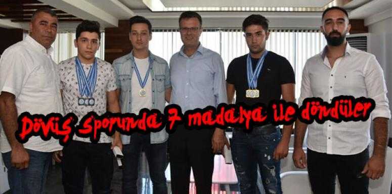 Dövüş sporunda 7 madalya ile döndüler